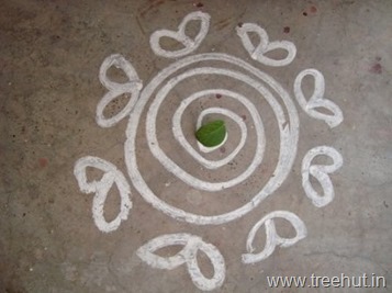 chalk-rangoli-pattern india easy